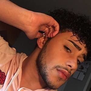 Meet your Posher, Ray